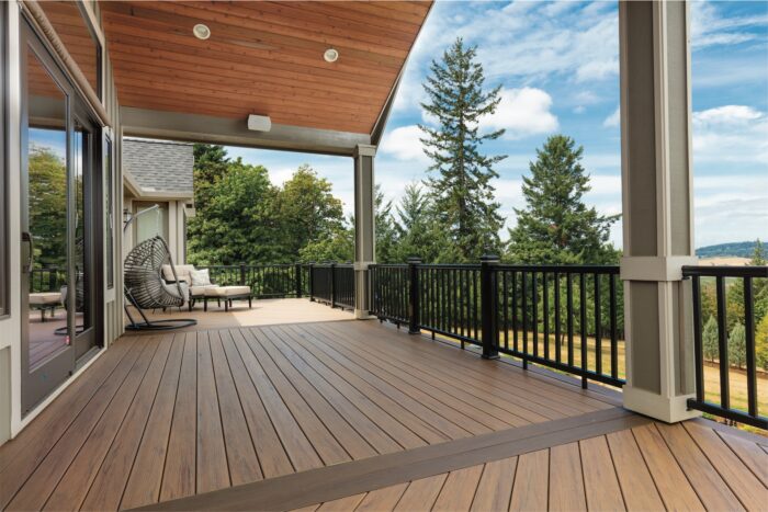 Decking & Outdoor Living